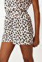 Bej-Çok Renkli Leopar Desenli Şortlu Örme Pijama Takımı THMSS24PT00285 - 5