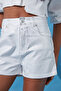 Beyaz Parlak Metalik Baskılı Denim Şort TWOSS24SR00029 - 5