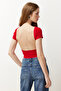 Kırmızı Sırt Dekolteli Crop Pamuklu Esnek Örme Bluz TWOSS23BZ00912 - 6