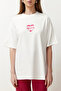 Ekru %100 Kalın Pamuklu Sırt ve Ön Kalp Baskılı Oversize/Rahat Kesim Örme T-Shirt TWOSS24TS00236 - 5