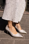 TEYA WOMEN'S SILVER HEEL SHOES - 4