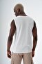 Men's Crew Neck Flexible And Mesh Textured Sleeveless Knitwear Singlet White 24S269 - 5