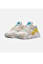 Air Huarache Sneaker