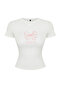 Ekru Kurdele Baskılı Fitted/Vücuda Oturan Fitilli Esnek Örme T-Shirt TWOSS24TS00231 - 7