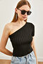 Women's Black Single Shoulder Thick Corded Short Sleeve Knitwear Blouse BLZ-19002623 - 4