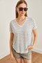 Women's Smoked V-Neck Striped Filthy Stitching Casual T-Shirt TSH-19000815 - 2