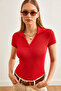 Woman's Red Polo Collar Knitted Blouse BLZ-19002563