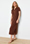 Kahverengi Polo Yaka Shift/Nromal Kesim Midi Örme Elbise TWOSS24EL01012 - 3