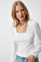 Women's White Square Collar Textured Knitted Blouse DD01111
