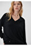 V Neck Black Sweater Loose Fit / Loose Comfortable Cut 1710144-900