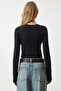 Women's Black and White Crew Neck Basic 2-Pack Crop Knitted Blouse OW00035 - 5