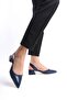 Women's Asymmetrical Banded Pointed Toe Low Heel Shoes - 5