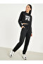 قميص قصير وبنطال رياضي مطبوع