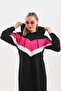Fuchsia V Pattern Color Blocked Hijab Daily Long Sports Dress - 3