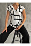 Women's V-Neck Off-Shoulder Short Sleeve Printed Blouse - 3