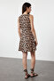 Kahverengi Leopar Desenli Mini Saten Dokuma Elbise TWOSS24EL01065 - 6