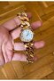 ساعة يد نسائية بسلسلة