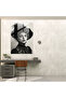 Classic Elegance Glass Print - Classicism+Popart, Modern Art, Wall Decoration, Glass Art - 2