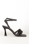 7718 Women's Stone Heeled Shoes