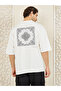 Premium Back Paisley Print Patch Detail Boxy T-shirt - 3