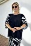 Sleeve Ends with Guipure Detail, Comfortable Fit, Crew Neck Blouse, Elastic Waist Pants, Plus Size Combed Cotton Set - 3