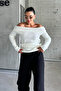 Woman's madonna collar white knit sweater - 3
