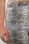 Gri Yüksek Bel Animal Desenli Straight Fit Büyük Beden Jeans TBBAW25CJ00008 - 4