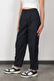 Women's Ornamental Pocket Detailed Carrot Cut Trousers - 2