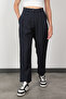 Women's Ornamental Pocket Detailed Carrot Cut Trousers