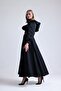 فستان ماكسي أسود مطرز بالأحجار - 4