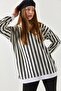Women's Black Striped Round Collar Oversize Sweatshirt ARM-22Y001191 - 2