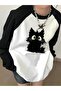 تي شيرت أبيض بأكمام طويلة وطبعة قطة سوداء من Vintage Raglan - 2