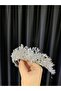 Bride engagement hena promise crown lara - 2