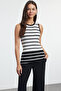 Striped Ecru Knitwear Blouse - Zero Sleeve TWOSS24BZ00674