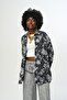 Women's Patterned Oversize Cut Shirt with Pockets - 2