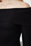 Siyah Carmen Yaka Fitted/Vücuda Oturan Crop Esnek Örme Bluz TWOAW25BZ00008 - 8