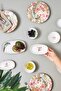 Loro 16 Piece Breakfast Serving Set for 6 People - 2