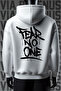 Fear No One - 3 قوالب واسعة، سويت شيرت أبيض بغطاء للرأس مطبوع من الأمام والخلف