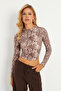 Women's Stone Back Detailed Snake Patterned Blouse Gç179 - 4