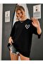 Women's Small Heart Printed Oversized T-Shirt - 4