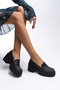 Quphrele Women's Heeled Loafer 00121520   Textured Black Skin - 2