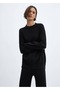 Round neck knitwear sweater