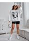 Women's Pretty Gril Enjoy The Moment Printed Oversize Crew Neck Sweatshirt - 2