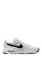 حذاء رياضي أبيض من Air Max، تصميم رياضي ضيق، احصل على مقاس أكبر واحد... - 5