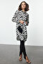 Siyah Zebra Desenli Dokuma Gofre Gömlek TCTSS24TG00069