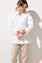 سترة الشيف البيضاء برقبة على شكل حرف V - C-07 VNECK للسيدات - 2