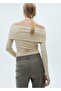 Off Shoulder T-Shirt - 4