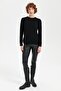 Women's Crew Neck Seamless Pocketed Wool Sweater Black - 2