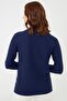 Women's Crew Neck Seamless Knitted Sweater Navy Blue - 2