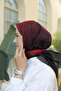 وشاح كهربيار سيملي متدرج اللون باللون الأسود والأحمر - 2